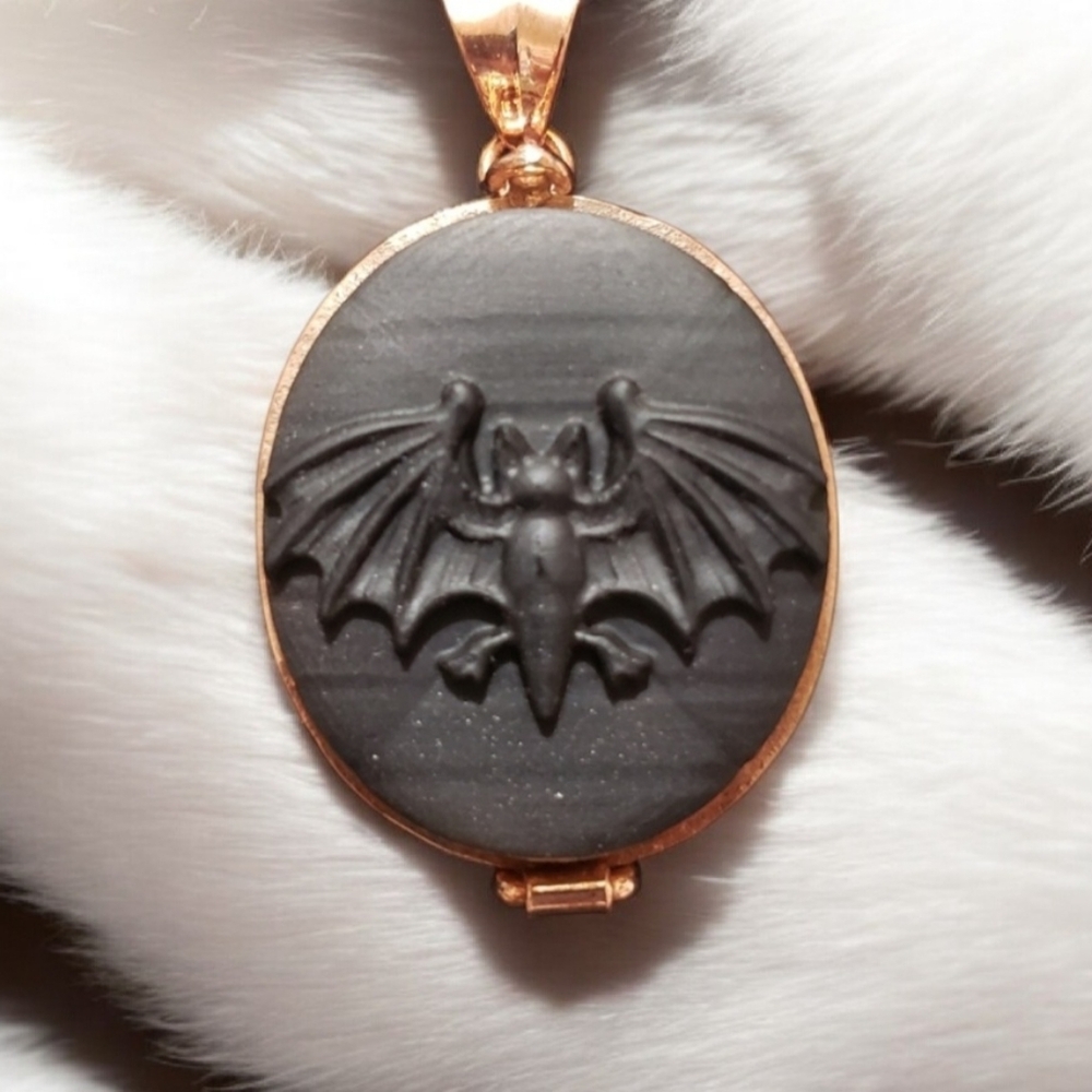 Obsidian Bat Copper Box Pendant Locket Necklace